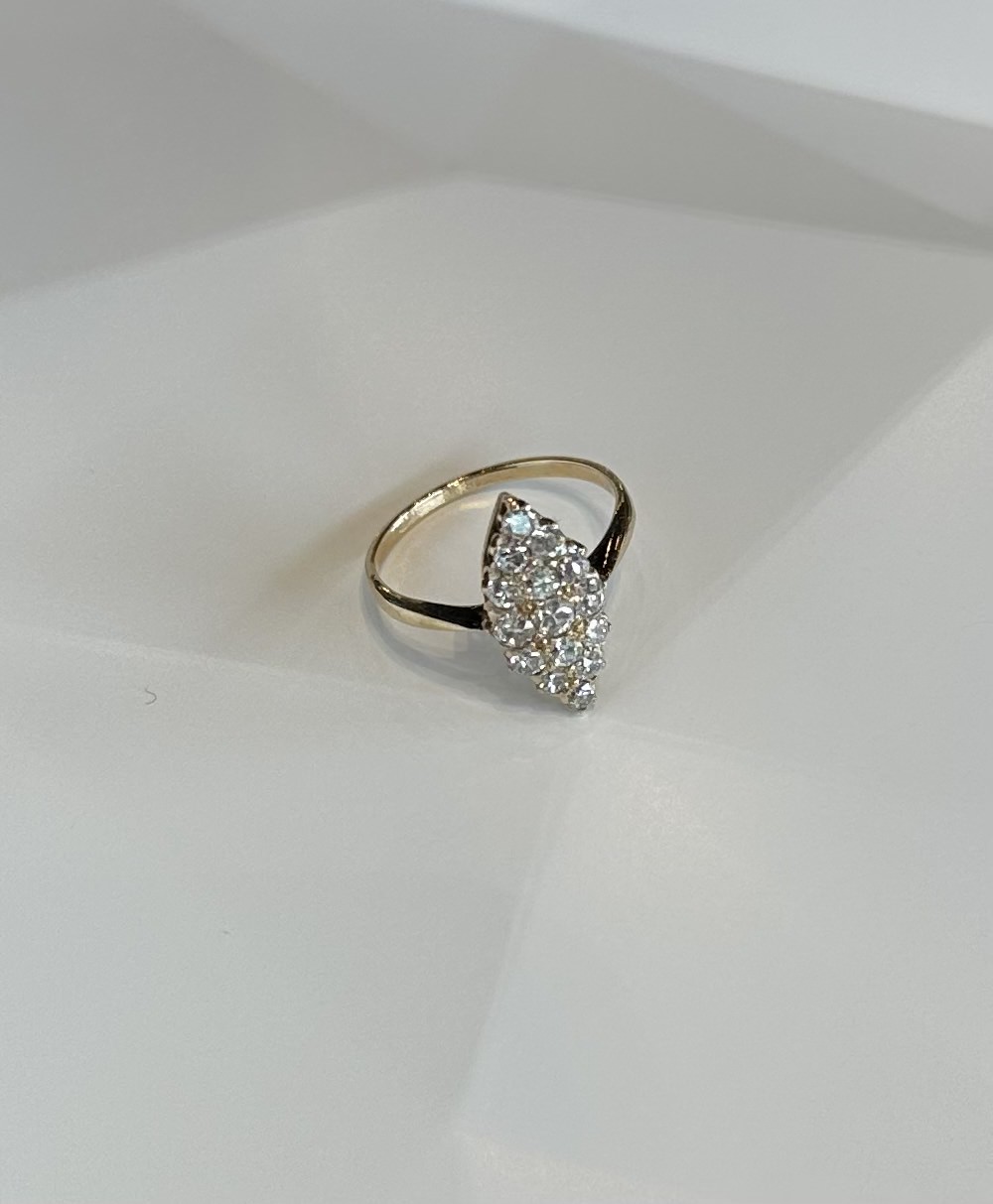 Gouden markiesring met briljanten