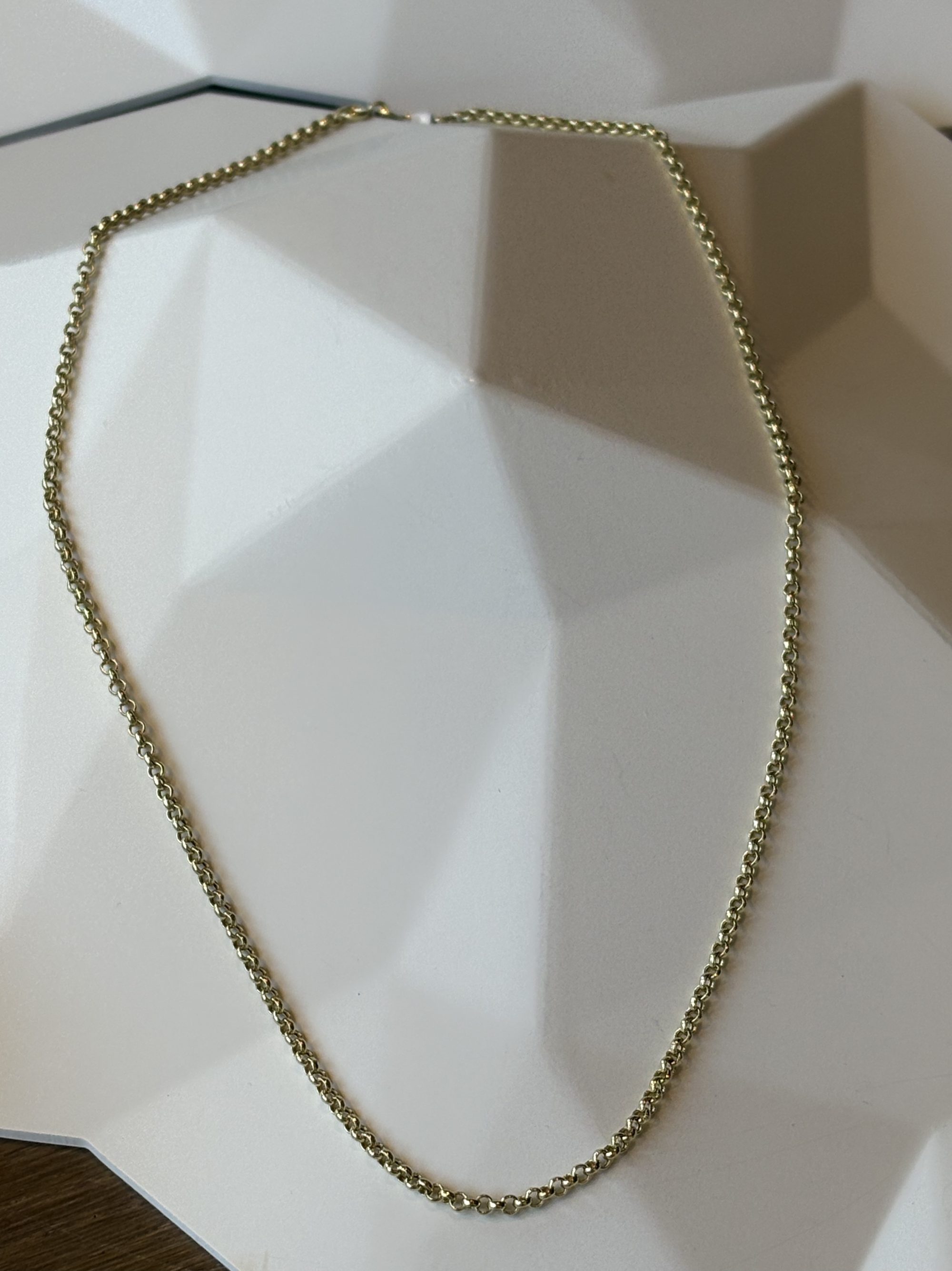 Geelgouden jasseroncollier