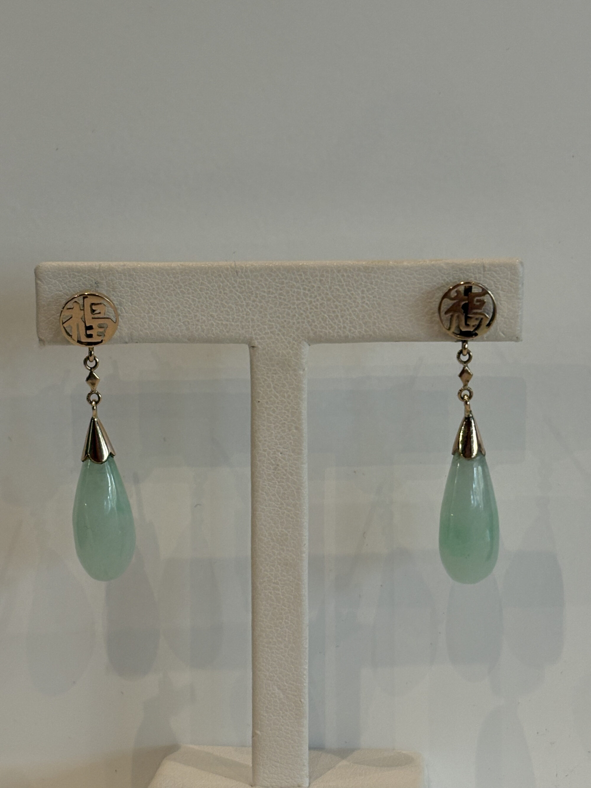 Set gouden oorhangers met chrysopraas